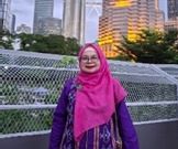  Prof. Dr. Hj. Naning Fatmawatie, MM